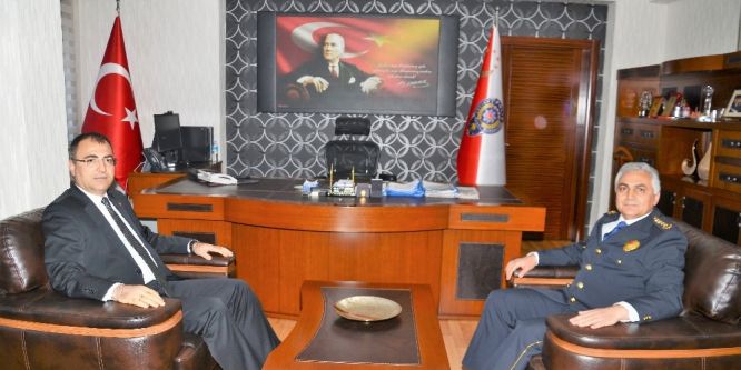 Vali Toprak’dan İl Emniyet Müdürüne ziyaret