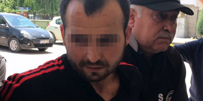 Katil, Suriyeli aileye evi taşırken yardım etmiş