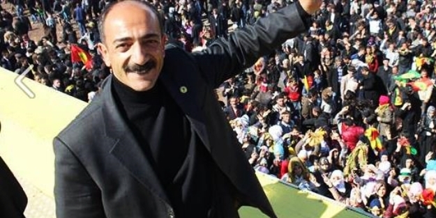 PKK yandaşı başkana önce ceza sonra tahliye!