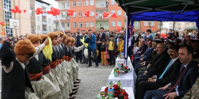 Bingöl’de 23 Nisan kutlamaları