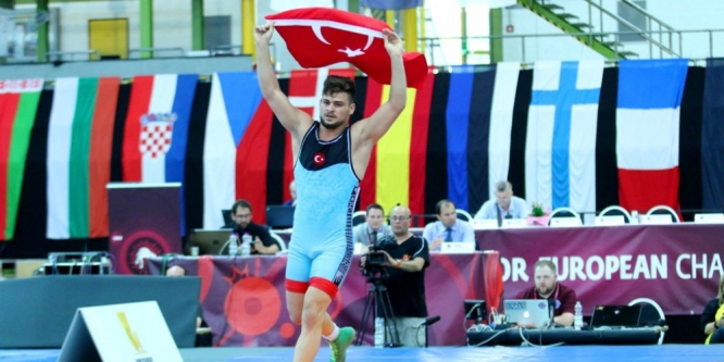 Osman Göçen Avrupa üçüncüsü oldu