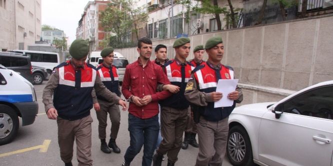 Arkadaşını 50 yerinden bıçaklayan sanığa müebbet