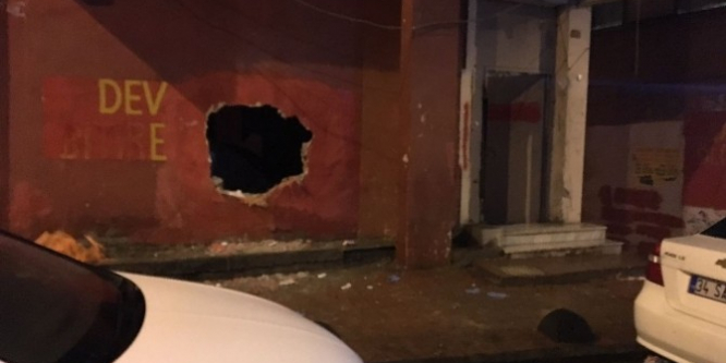 Okmeydanı’nda terör operasyonu : 5 kişi gözaltında