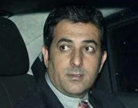 De get işine Akif! Sen git, patronun Davutoğlu ile kafa bul