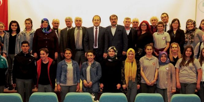 İznikli öğrenciler turizmi yetkililerden öğrendi