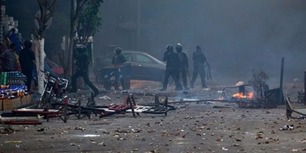 DEAŞ bomba yüklü araçları patlattı