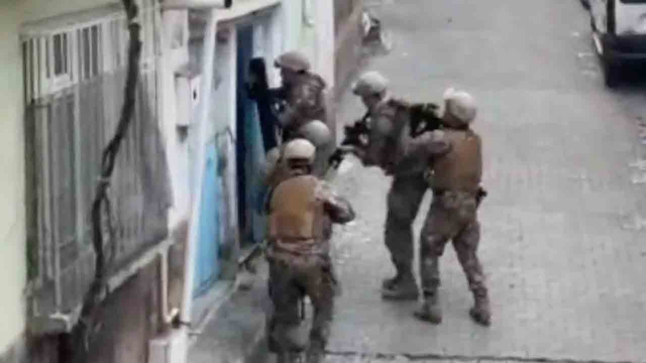 DEAŞ’a 56 ilde nefes kesen operasyon! 525 şüpheli yakalandı!