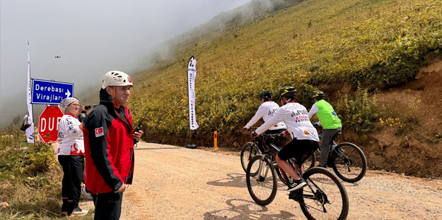 Dede Korkut Bisiklet Festivali: Dünyanin en tehlikeli yolunda: İzleyenler böylesini görmedi…