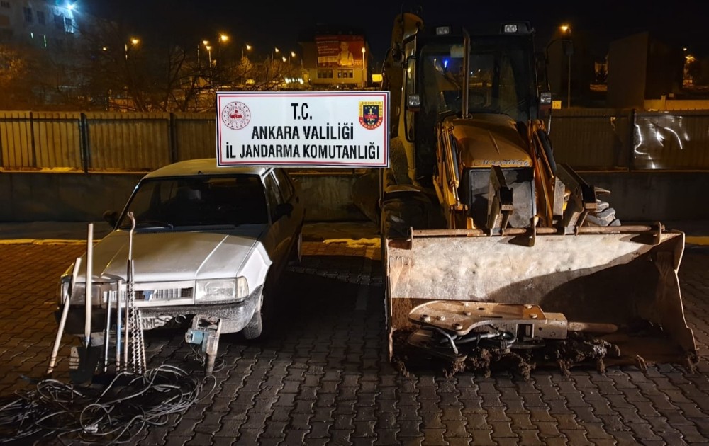 Define avcılarına jandarmadan suçüstü 