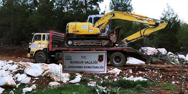 Defineciler kendilerini aştı!