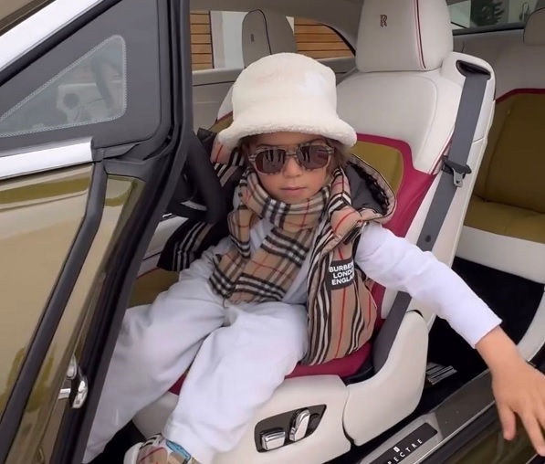 Değeri 40 milyonun üzerinde! Zayn bu kez gülümsetti