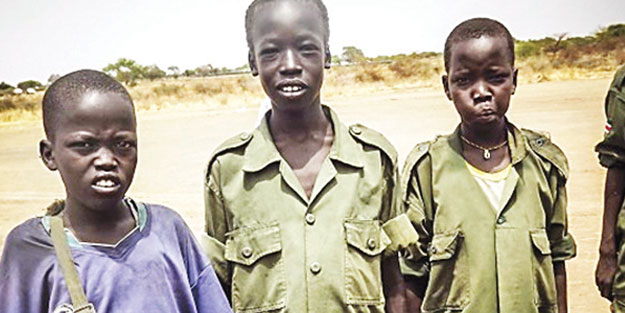 Değerleri 10 bin dolar! Suudi Sudanlı çocukları parayla ölüme gönderdi
