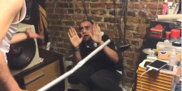 Dehşet anları! Bıçak, satır...