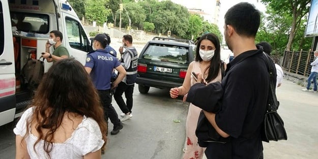 Dehşet veren olay! İçki şişesini sağlık çalışanının başında parçaladı
