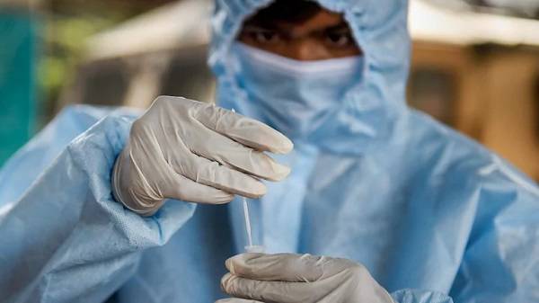 Delmicron nedir? Delmicron varyantı Türkiye'de var mı?