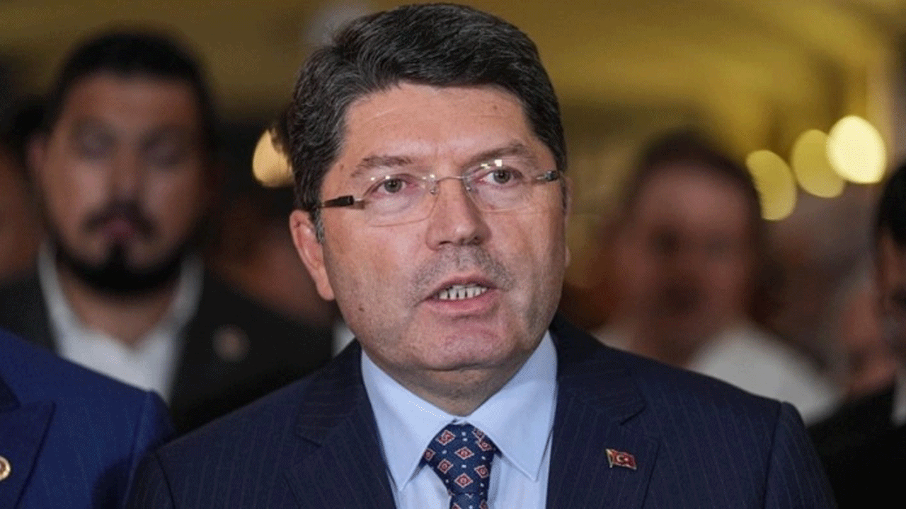 DEM Parti Abdullah Öcalan'la görüşmek için başvuru yapmıştı! Adalet Bakanı Yılmaz Tunç'tan flaş açıklama