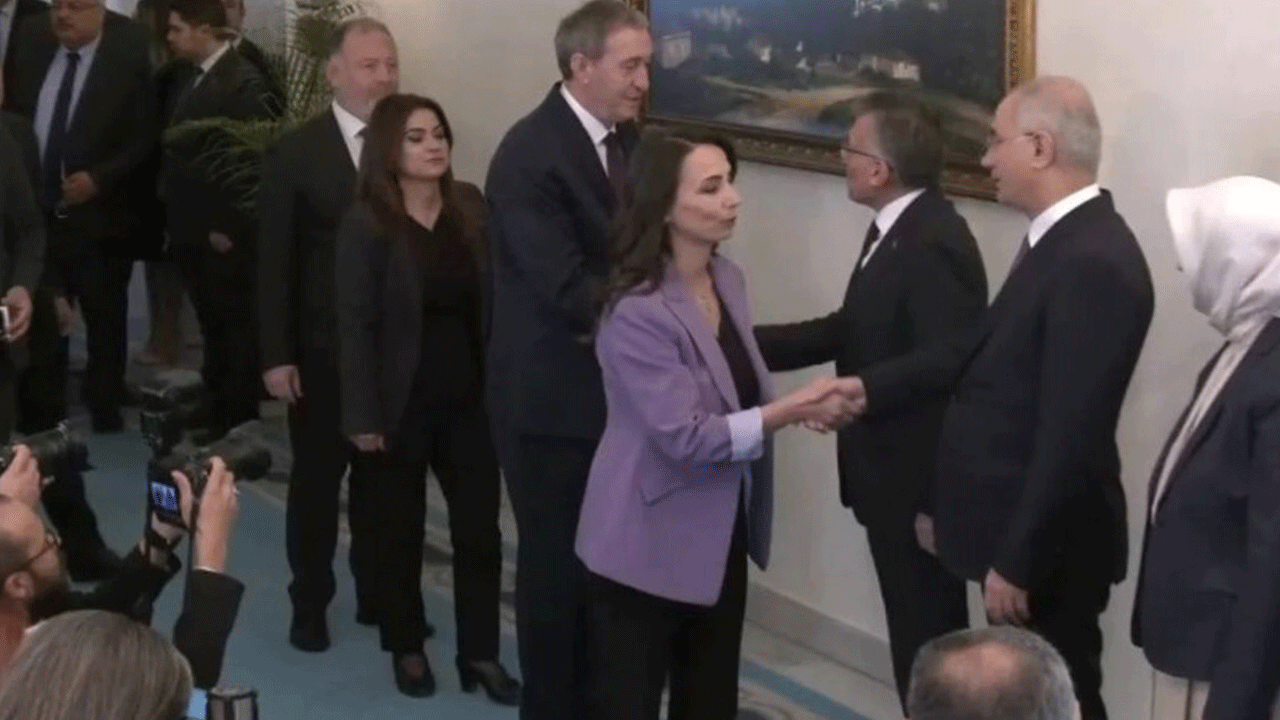 DEM Parti'den AK Parti'ye ziyaret