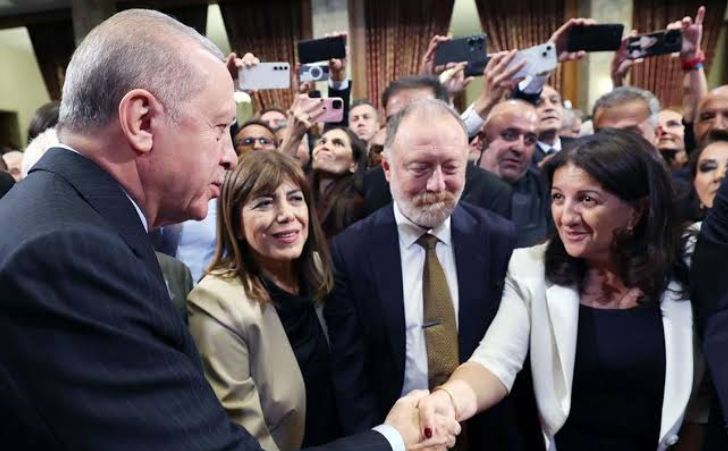 DEM Parti heyeti Külliye'de! Masada Demirtaş dahil 5 konu var
