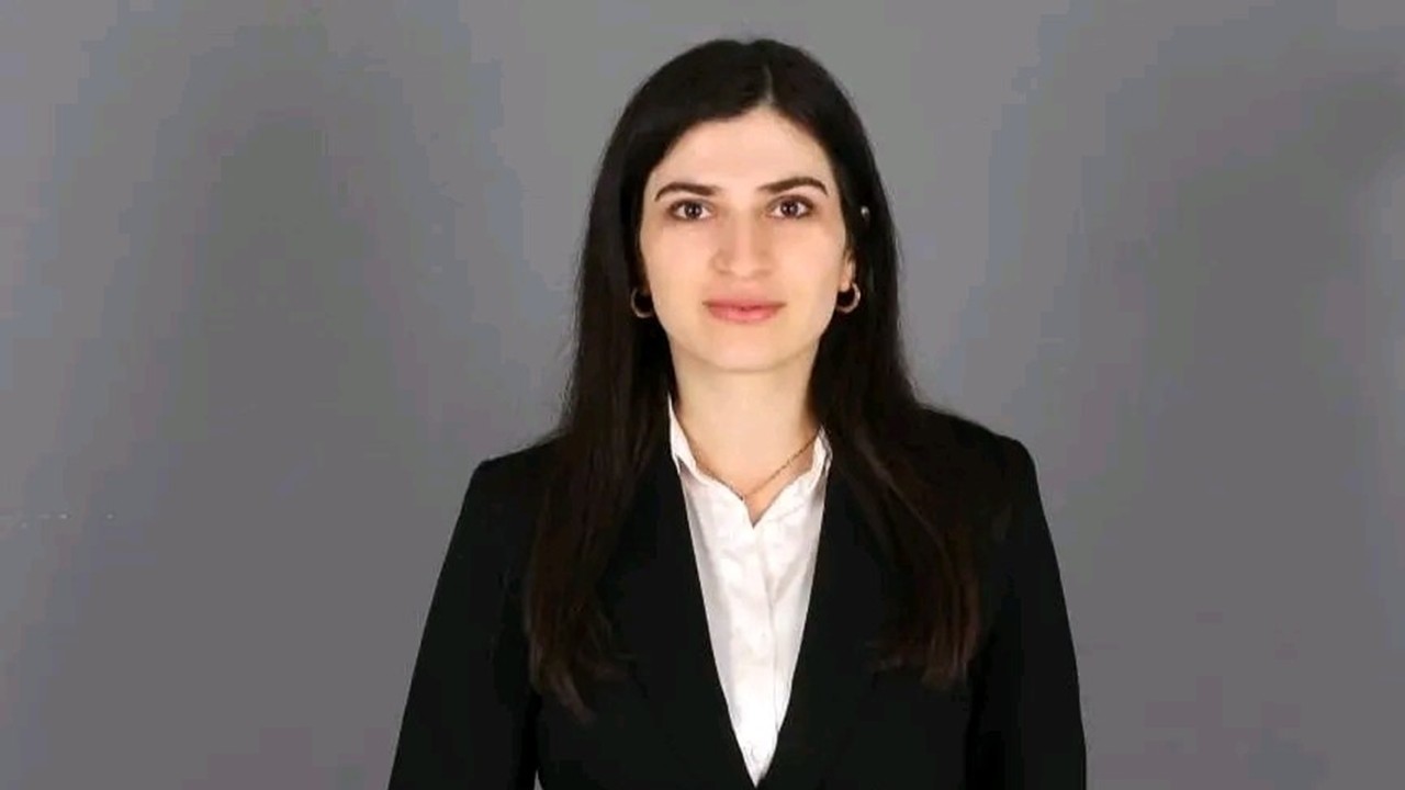 DEM Parti, Silopi Belediye Başkanı Jiyan Ormanlı’yı disipline sevk etti