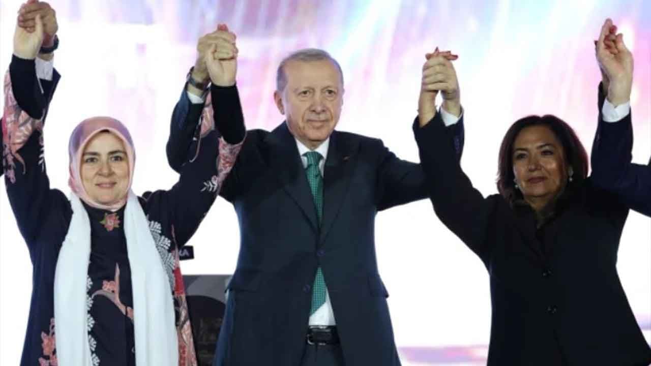 DEM Parti’den ayrılmıştı: AK Parti’nin ilk Süryani belediye başkanı oldu! Türkan Kayır kimdir?