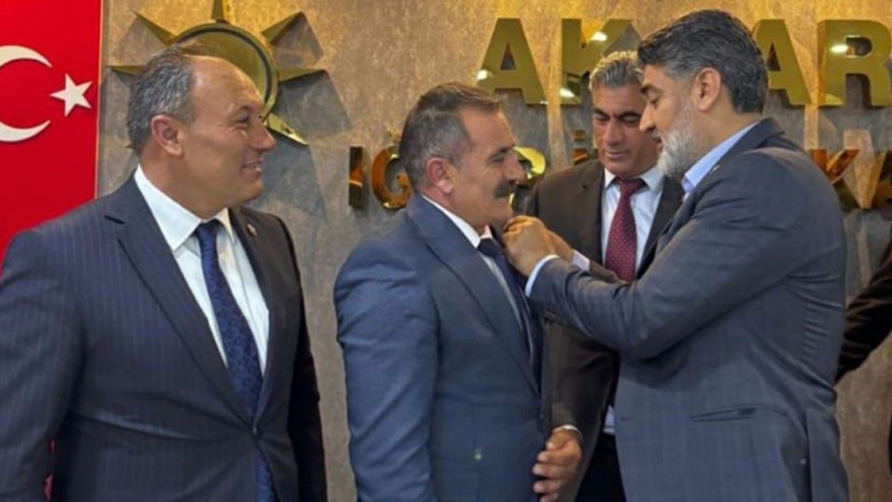 DEM Parti’den istifa eden meclis üyesi AK Parti’ye katıldı