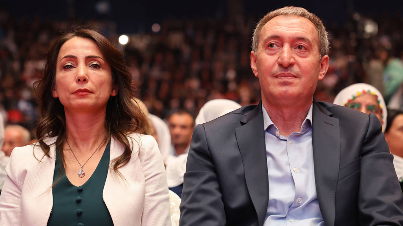 DEM Parti’den tarihi çağrı sonrası flaş karar