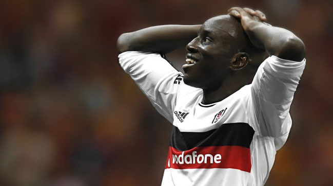 Demba Ba dönüyor!