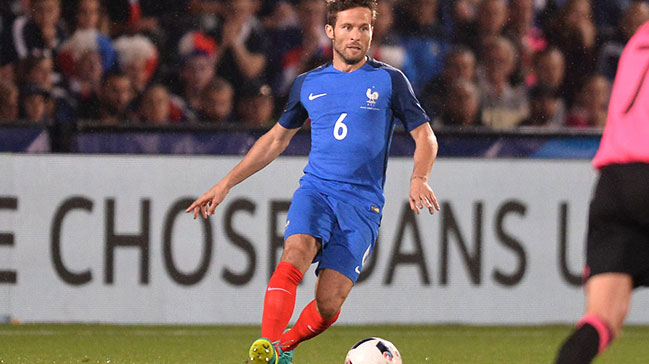 Demba Ba'dan Beşiktaş'a Cabaye önerisi