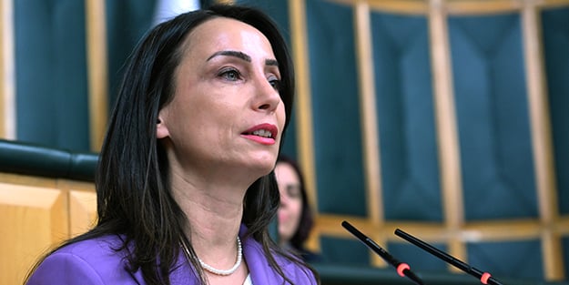 DEM'den skandal sözler! Teröristlere selam çaktı