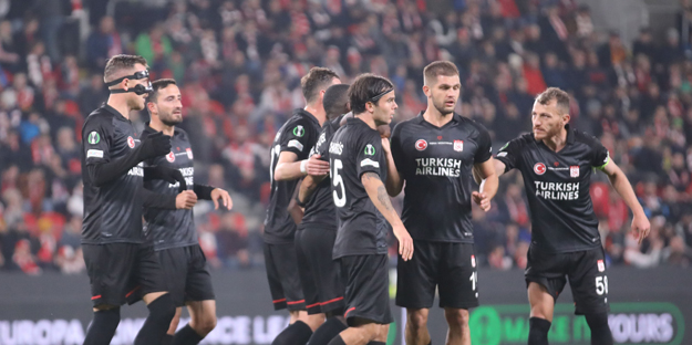 Demir Grup Sivasspor tarih yazdı!