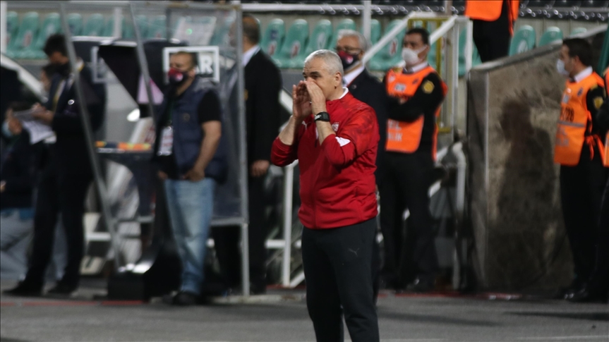 Demir Grup Sivasspor Teknik Direktörü Rıza Çalımbay: Deplasmandan alınan puan puandır ne olursa olsun