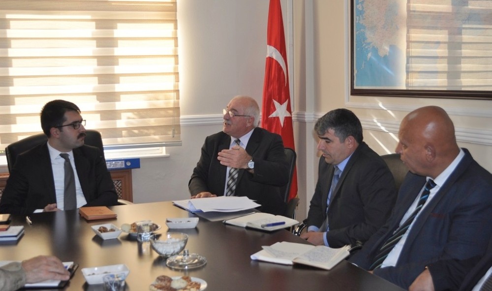 Demirözü’nde uyuşturucu bağımlılığı ile mücadele değerlendirme toplantısı 