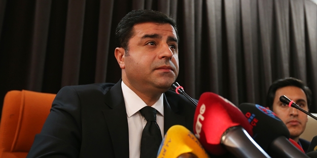 Demirtaş teröristlere dua istedi!
