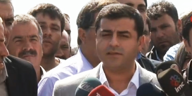 Demirtaş: Türkiye Kobani'ye sahip çıkmalıdır