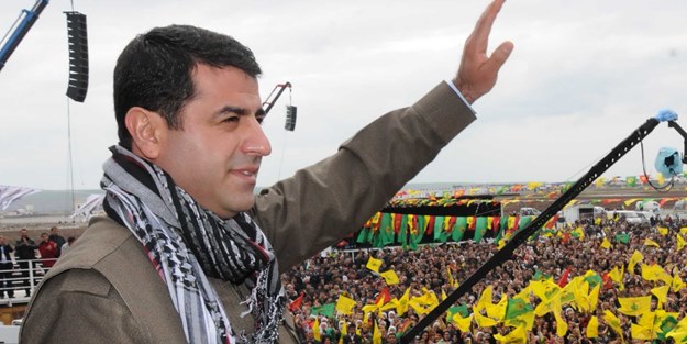 Demirtaş'tan MHP Arena'da özerklik talebi