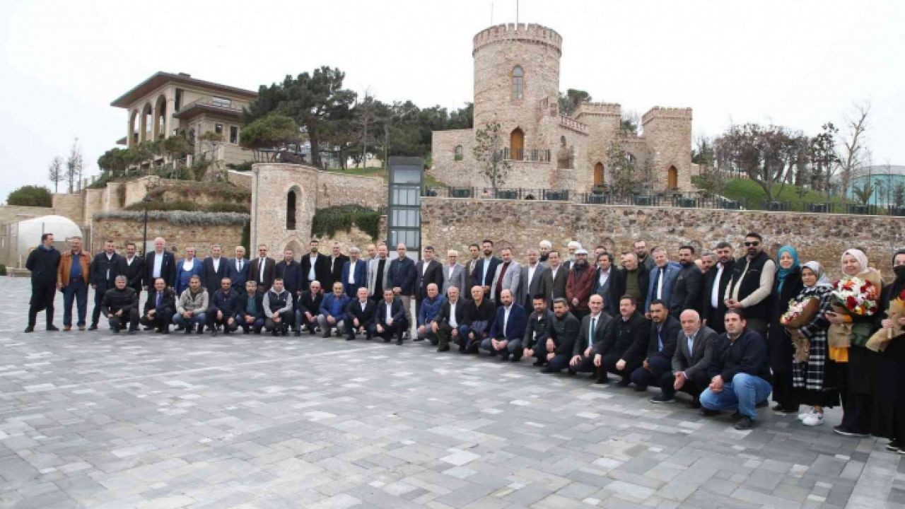 Demokrasi ve Özgürlükler Adası’nı ziyaret ettiler