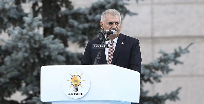 'Demokrasiden yana aldığımız tavırdan asla vazgeçmeyeceğiz, asla unutmayacağız'