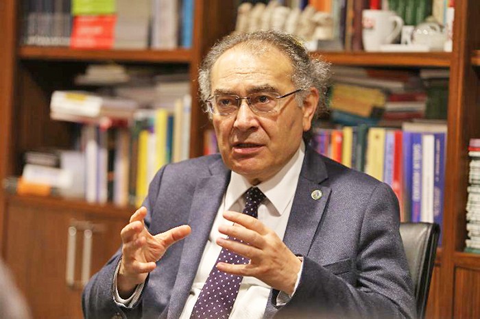 Demokrat mısın, diktatör mü?: Önce kendimizi bir “test” edelim