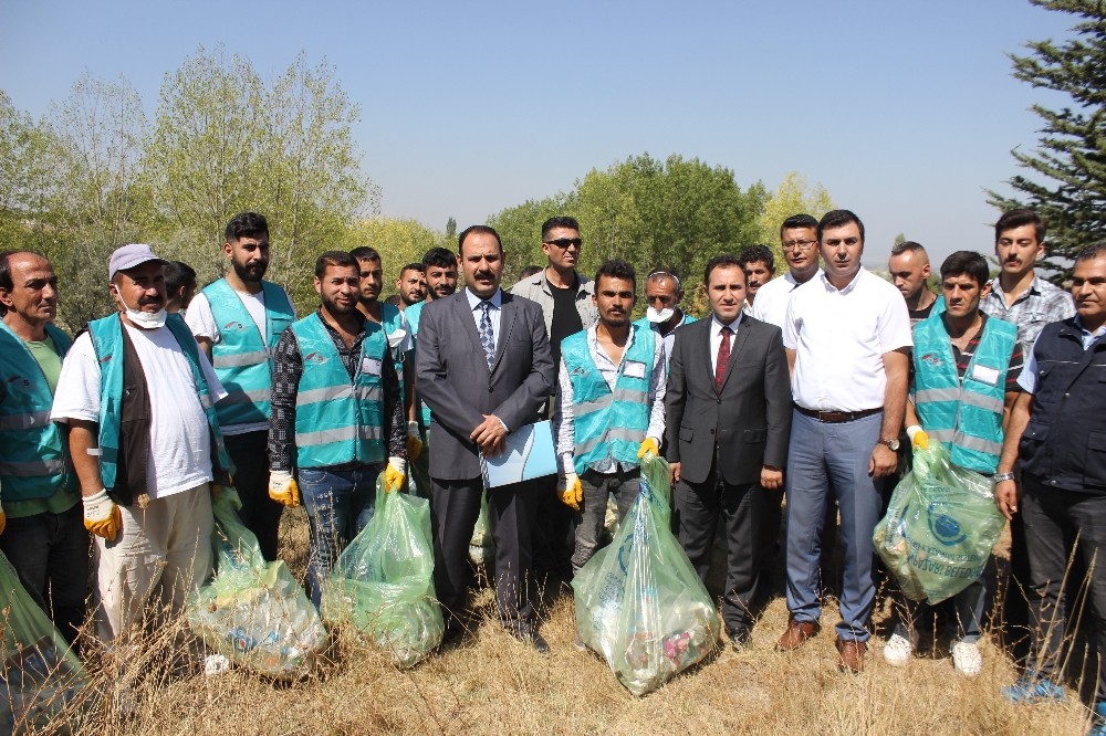 Denetimli Serbestlik yükümlüleri kamu yararına çalıştı 
