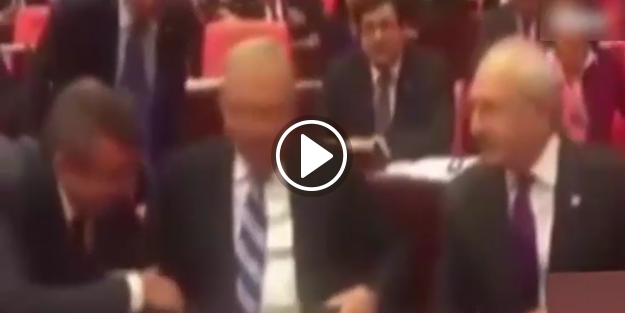 Baykal, Kemal Kılıçdaroğlu'nun koltuğuna kondu