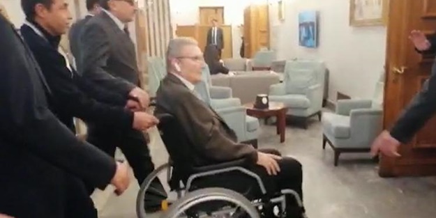 Deniz Baykal TBMM'de! İşte ilk görüntü