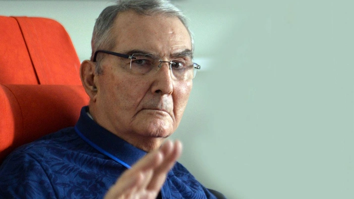 Deniz Baykal'ın olası istifasıyla ilgili flaş gelişme! O isim, "Kesin olarak... " deyip paylaştı