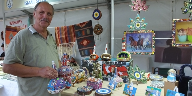 Deniz kabukları emeklinin gelir kapısı oldu