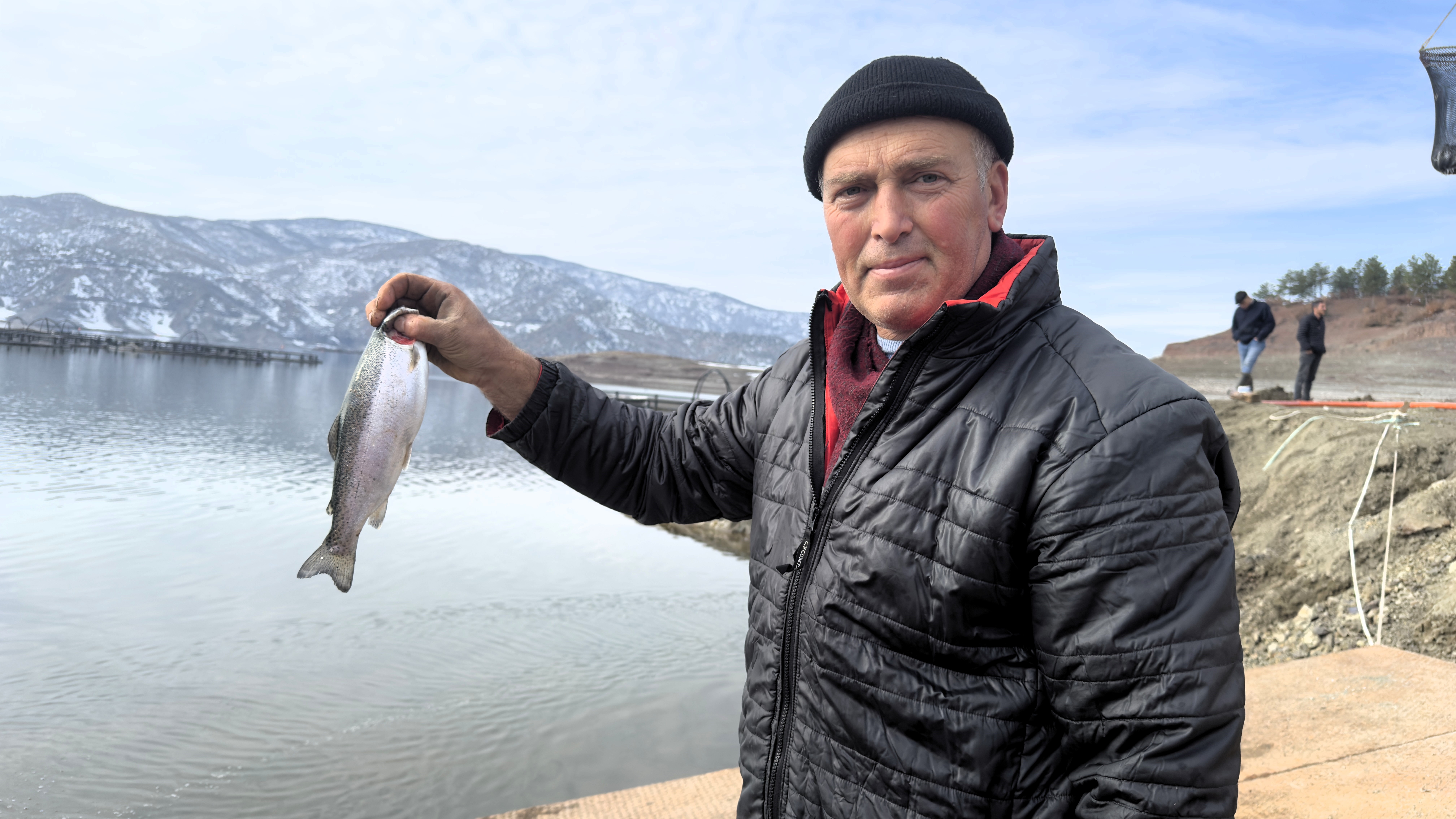 Deniz olmayan Tokat'ta balıkçıların bayram mesaisi