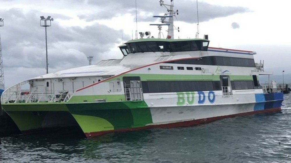 Deniz otobüsü seferlerine ‘fırtına’ engeli!