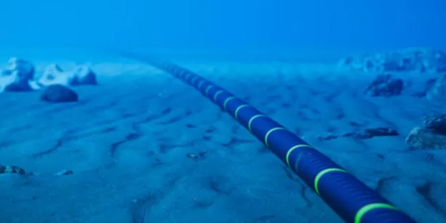 Deniz tabanındaki internet kabloları deprem sensörü olarak kullanılabilir