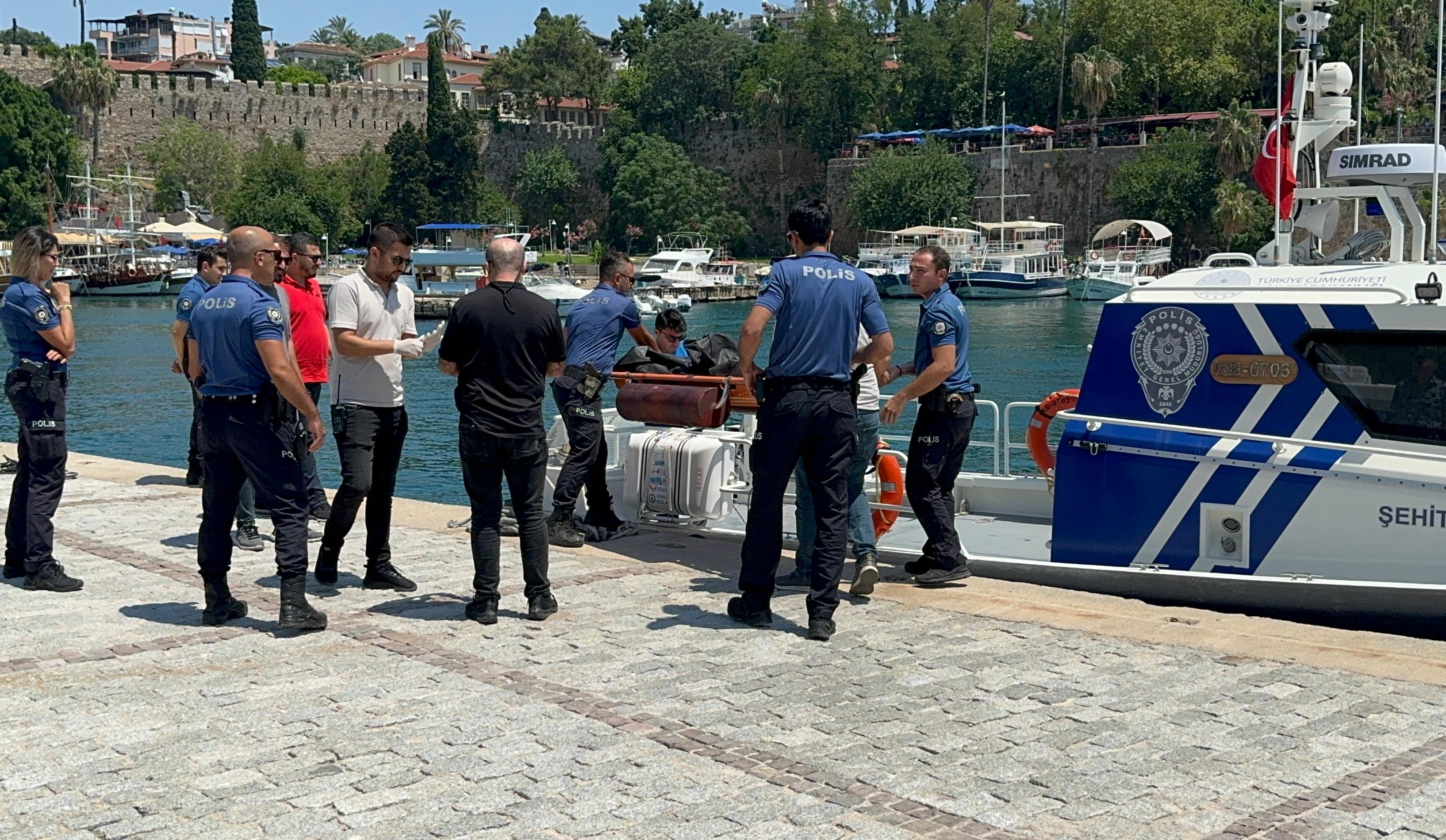 Denizden parçalanmış ceset çıktı