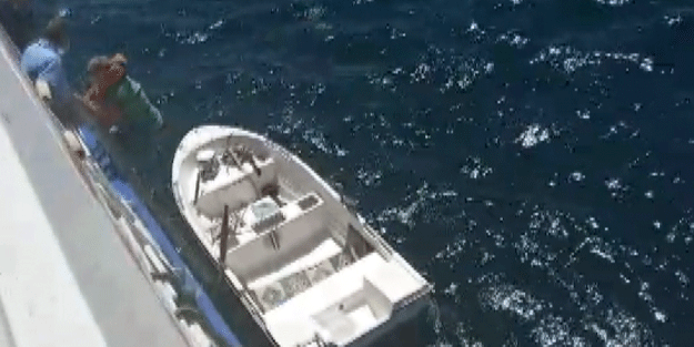 Denize atlarken ayağını kayalara çarpan genç kız falezlerde mahsur kaldı