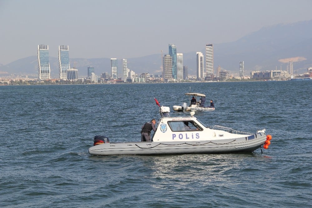 Denize atlayan kişinin cesedi 24 saat sonra bulundu 