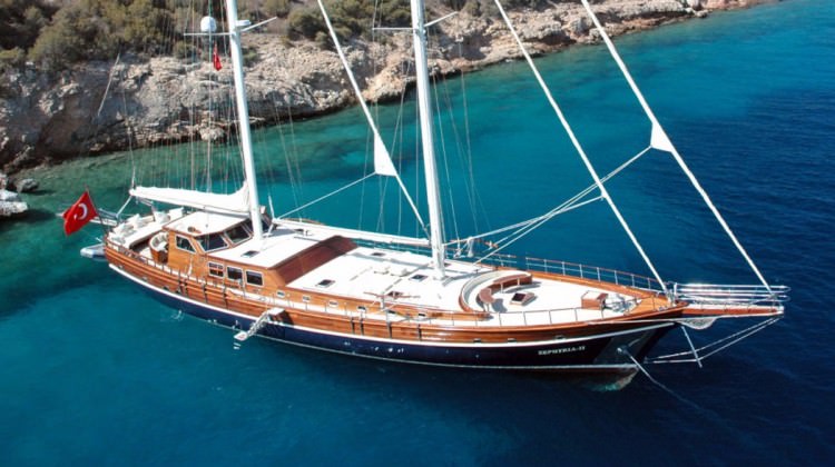 Denizler Türk bayrağıyla doluyor